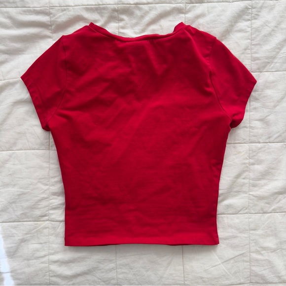 Princess Polly Horror Night Tee - Picture 4 of 5